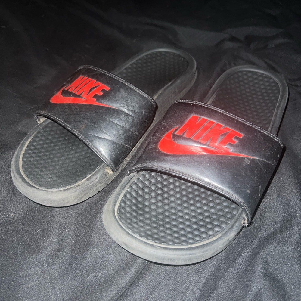 nike slides